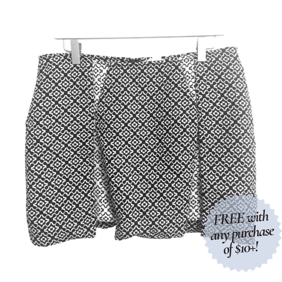 Anthropologie Dresses & Skirts - Anthropologie Quilted Mini Skirt with Pleats - FREE With Any Purchase $10+